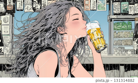 ビールを飲んでいる女性 131314882
