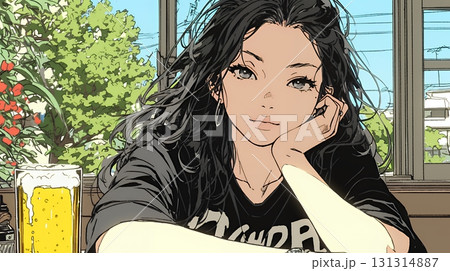 ビールを飲んでいる女性 131314887