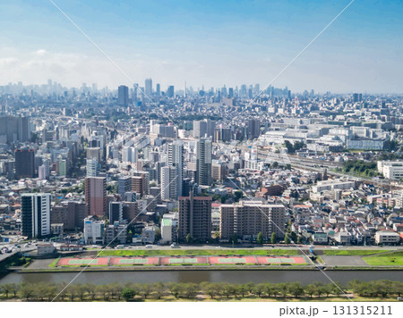 空撮「東京都」荒川上空からか赤羽方向を撮影 131315211