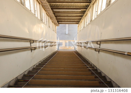 長い階段 長い階段 131316408
