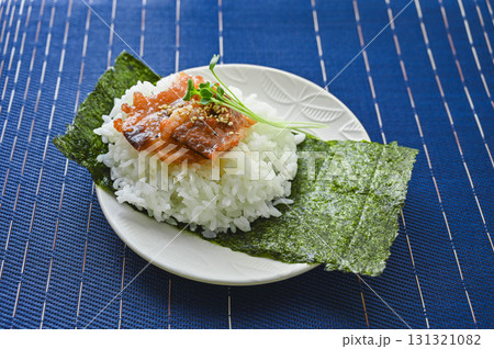 手作り肉おにぎり 手作り肉おにぎり 131321082