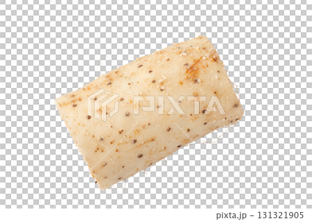 透明背景（png）におがくずの付いた長芋 131321905