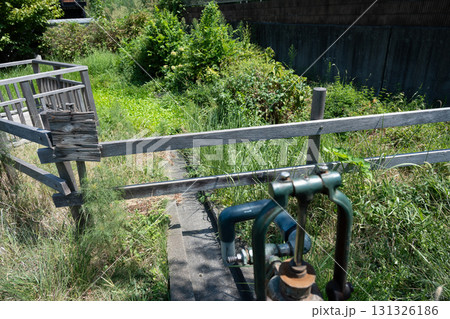 菅生4丁目わきみずひろばの枯れ井戸 131326186