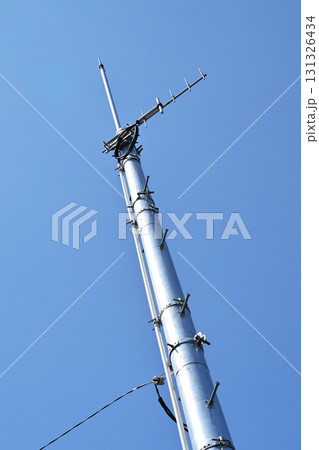 通信イメージ（電波塔:基地局） 131326434