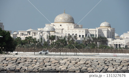 アブダビ 大統領官邸 131327676