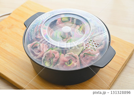 レンチンするズッキーニの豚肉巻き 131328896