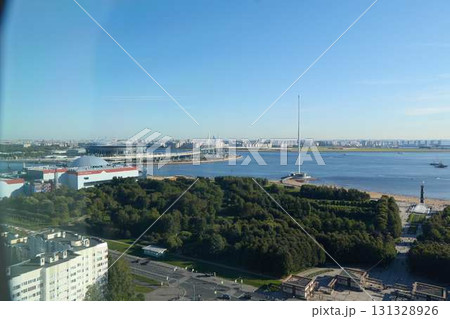The Stunning and Breathtaking View of the Cityscape and Waterway on a Beautiful Clear Day The Stunning and Breathtaking View of the Cityscape and Waterway on a Beautiful Clear Day 131328926