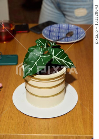 Experience the beauty of Succulent Cake Decoration featuring Edible Leaves for any celebration Experience the beauty of Succulent Cake Decoration featuring Edible Leaves for any celebration 131329643