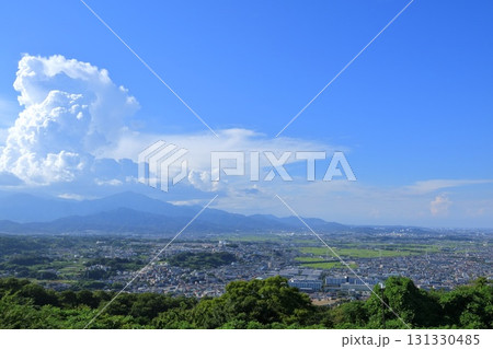神奈川県・平塚市・湘南平から眺める秦野の景色 神奈川県・平塚市・湘南平から眺める秦野の景色 131330485
