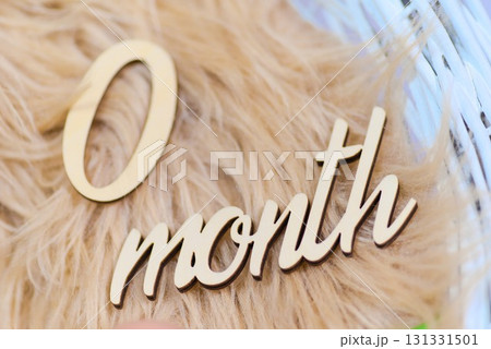 新生児フォト用「0 month」木製プレート 131331501