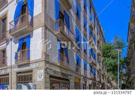 バルセロナ、快晴、真夏、街並み、スペイン 131334797