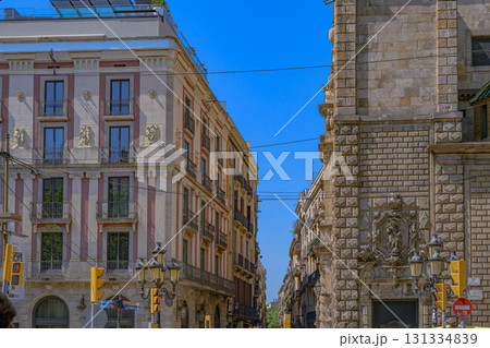 バルセロナ、街並み、歴史ある、真夏、スペイン 131334839