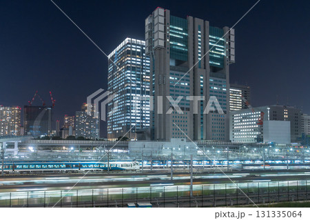 《東京都》東京都心・オフィスビルの夜景 《東京都》東京都心・オフィスビルの夜景 131335064