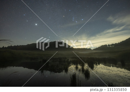 日本の兵庫県の砥峰高原の美しい自然の風景 131335850
