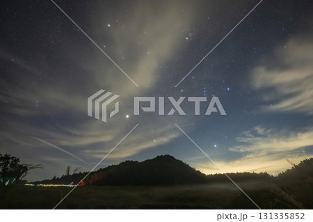 日本の兵庫県の砥峰高原の美しい自然の風景 日本の兵庫県の砥峰高原の美しい自然の風景 131335852