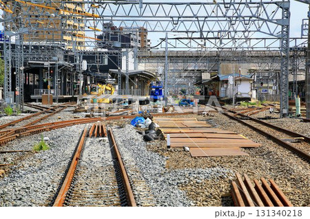高架化に向け姿を変える… 新旧の下り線『春日部駅』3・4番線ホーム 131340218