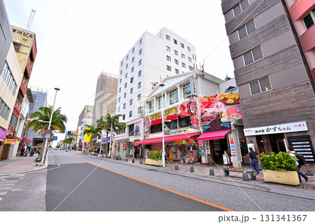 《沖縄県》那覇市国際通り 《沖縄県》那覇市国際通り 131341367