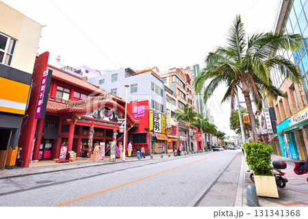 《沖縄県》那覇市国際通り 《沖縄県》那覇市国際通り 131341368