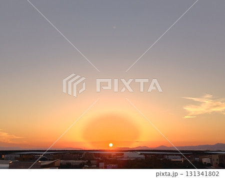 関西万博からの夕日 131341802