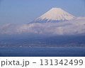 青空と富士山 131342499