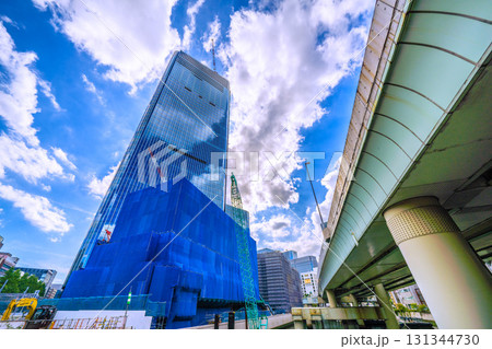 日本の東京都市景観9月24日。日本橋一丁目の再開発事業などを望む 131344730