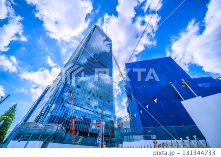 日本の東京都市景観9月24日。日本橋一丁目の再開発事業などを望む 131344733