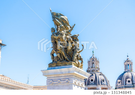Old bronze statue Vittoriano monument Altar of the Fatherland Old bronze statue Vittoriano monument Altar of the Fatherland 131348845