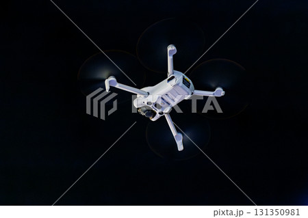 ランタン 提燈 燈籠 131350981