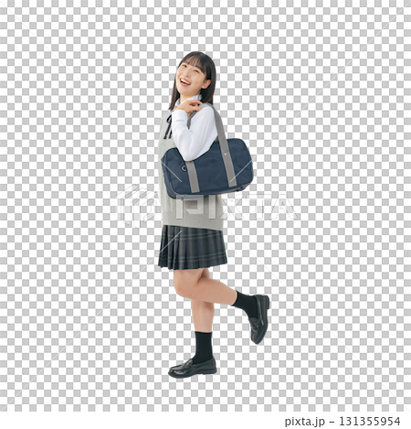 穿制服的女學生 - 全身照片 PNG,透明背景,手工精確裁剪 穿制服的女學生 - 全身照片 PNG,透明背景,手工精確裁剪 131355954