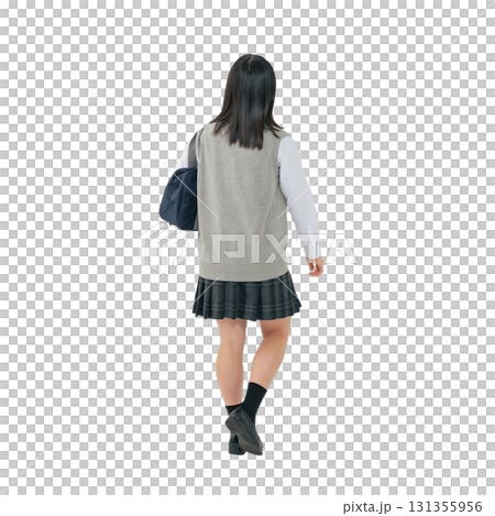 制服を着た女子学生の後ろ姿　手作業で精密に切り抜いた背景透過全身写真PNG 131355956