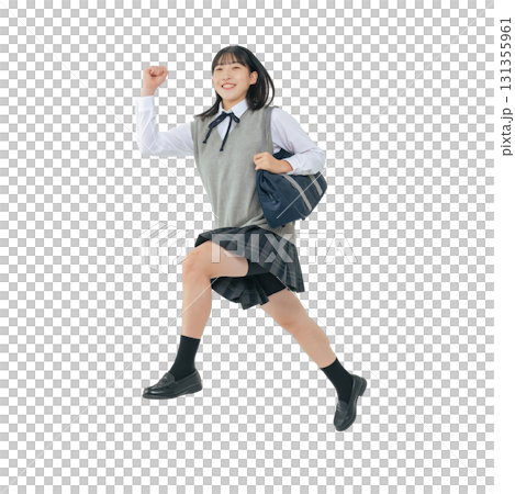 ジャンプする制服を着た女子学生 手作業で精密に切り抜いた背景透過全身写真PNG ジャンプする制服を着た女子学生 手作業で精密に切り抜いた背景透過全身写真PNG 131355961