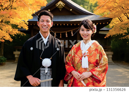 神前挙式の新郎新婦 131356626