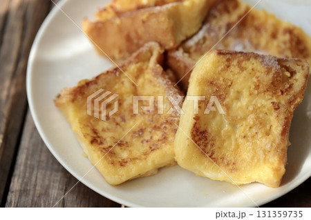 5枚切り食パンを使ったフワとろフレンチトースト 5枚切り食パンを使ったフワとろフレンチトースト 131359735