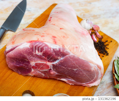 View of a fresh pork ham 131362196