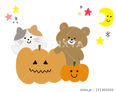 ハロウィンのカボチャとくまと猫 131363839