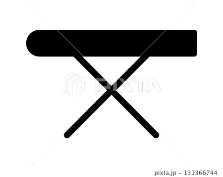 アイロン台のアイコン　モノトーン 131366744