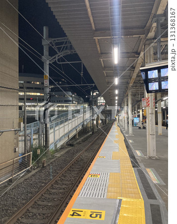 駅のホーム 駅のホーム 131368167