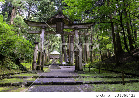 二ノ鳥居 131369423