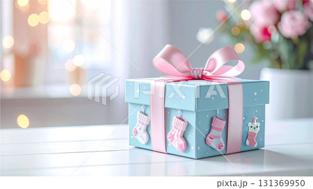 クリスマス　パステルカラーのかわいいギフトボックス 131369950