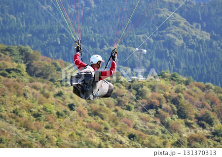 寒風山パラグライダー 131370313