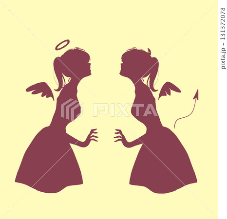 向かい合う天使と悪魔　空白　シルエット 131372078