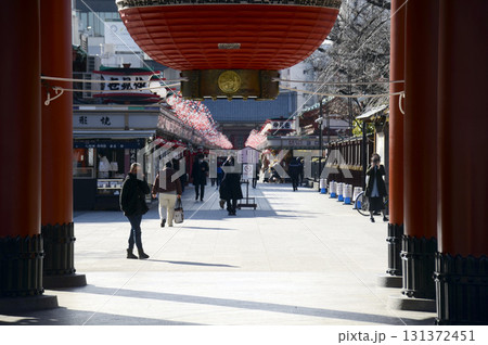 仲見世通り 131372451