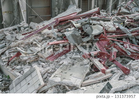 鉄骨造(S造)の解体現場と廃棄物 鉄骨造(S造)の解体現場と廃棄物 131373957