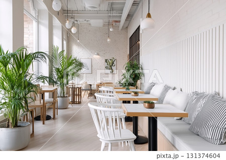 オシャレなカフェの内装・インテリアデザイン オシャレなカフェの内装・インテリアデザイン 131374604