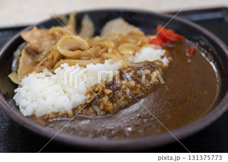 美味しそうなカレーライス 131375773