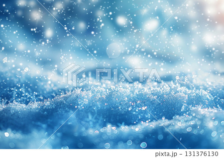 雪の結晶が輝く冬の幻想的な背景素材 131376130