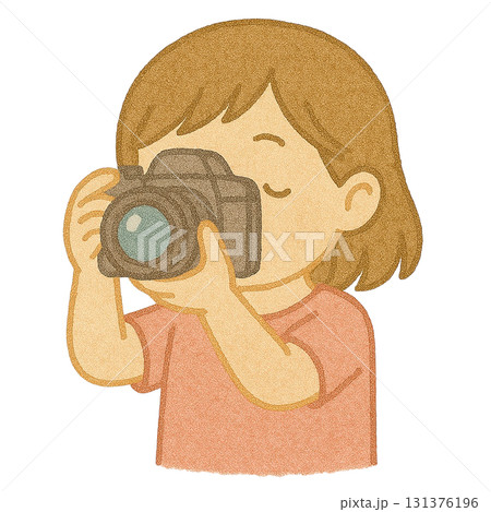 【人物】カメラで撮っている女の子のイラスト 131376196