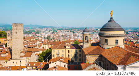 view of the cathedral dome and towers in Bergamo 131378490
