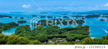 展海峰から九十九島の眺め　パノラマ【長崎県佐世保市】 131380124