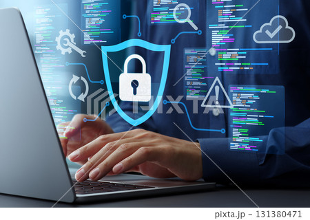 ソフトウェア開発におけるセキュアなコーディングと設計。アプリケーション開発のためにノートパソコンを使 ソフトウェア開発におけるセキュアなコーディングと設計。アプリケーション開発のためにノートパソコンを使 131380471